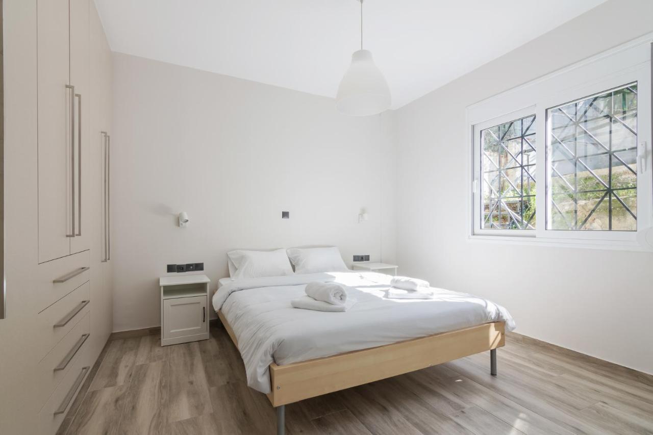 Acropolis View Apartment For 4 Ppl Atene Esterno foto
