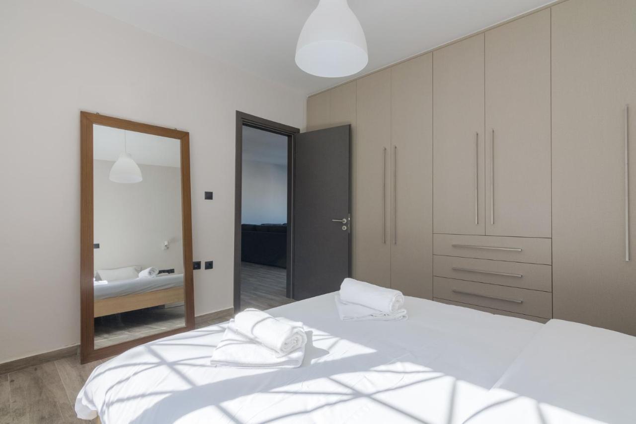 Acropolis View Apartment For 4 Ppl Atene Esterno foto