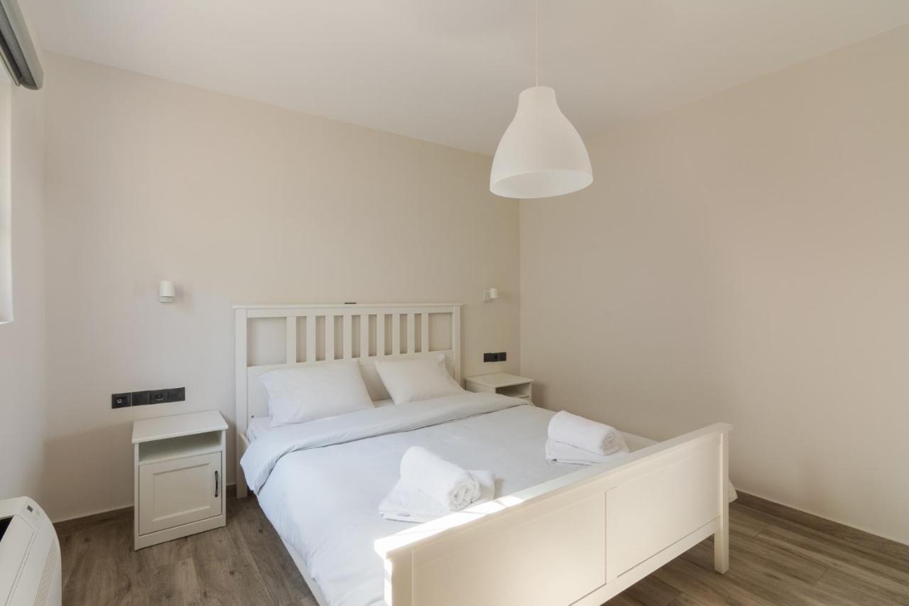 Acropolis View Apartment For 4 Ppl Atene Esterno foto